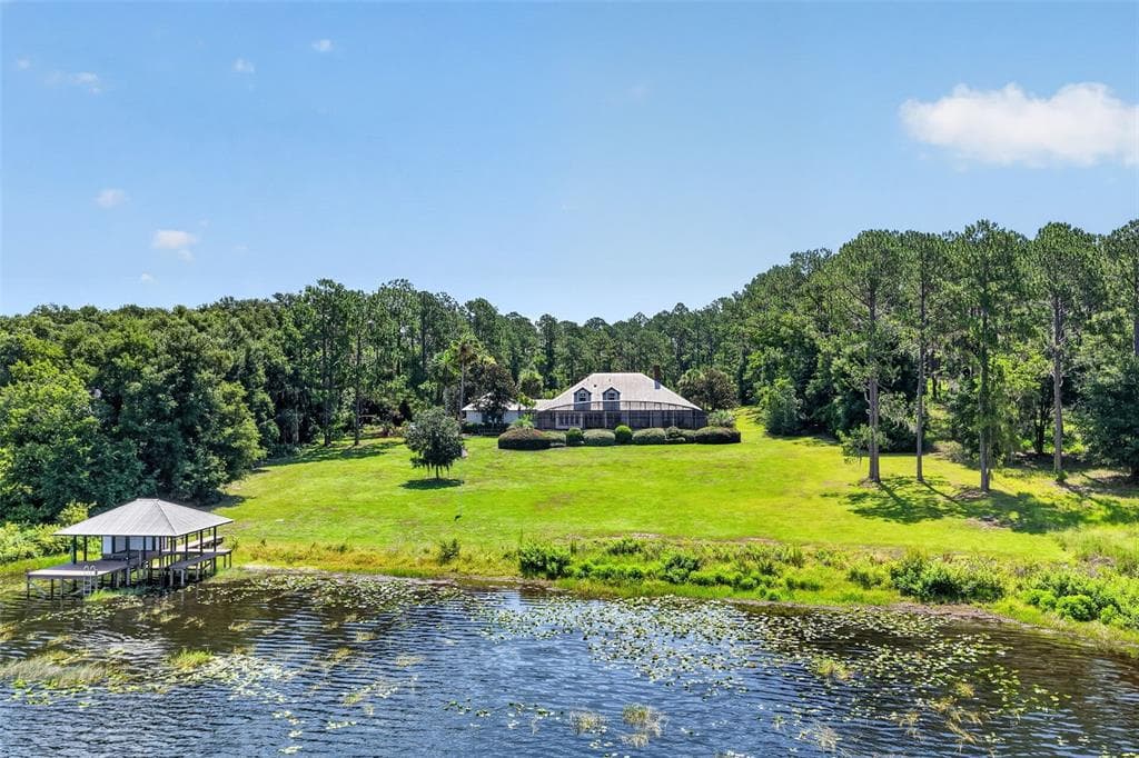 22625 LAKE SENECA ROAD 5