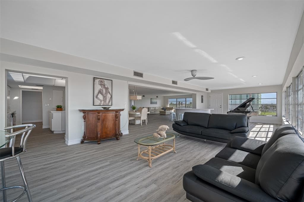6363 GULF WINDS DRIVE 437 photo 7