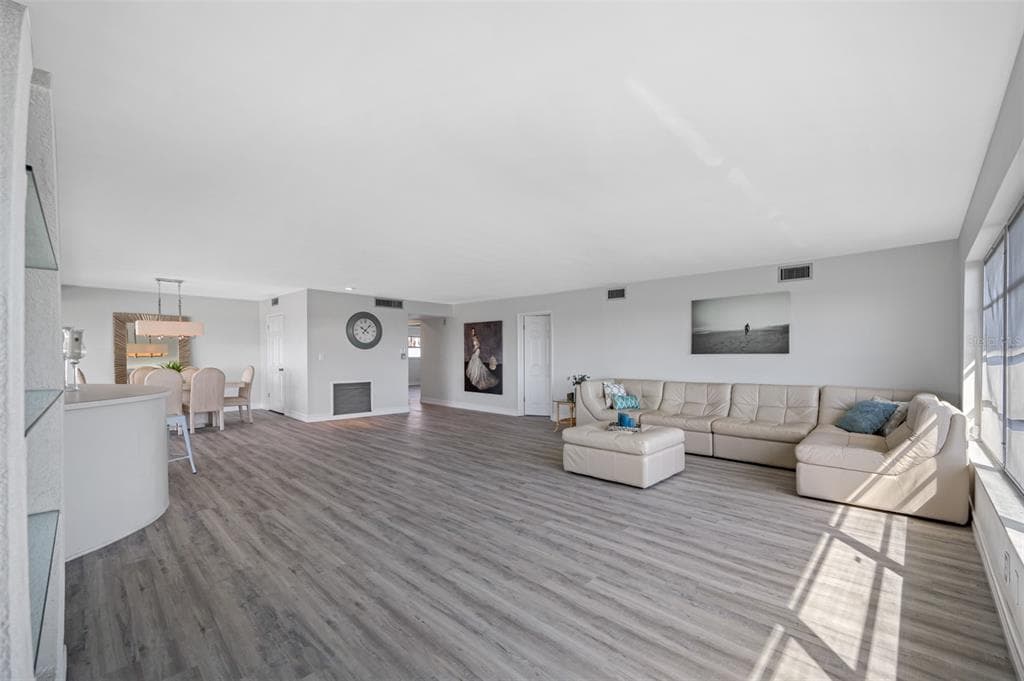 6363 GULF WINDS DRIVE 437 photo 20