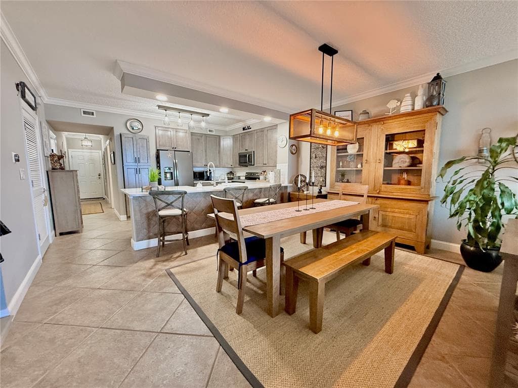 60 SURFVIEW DRIVE 421 photo 7