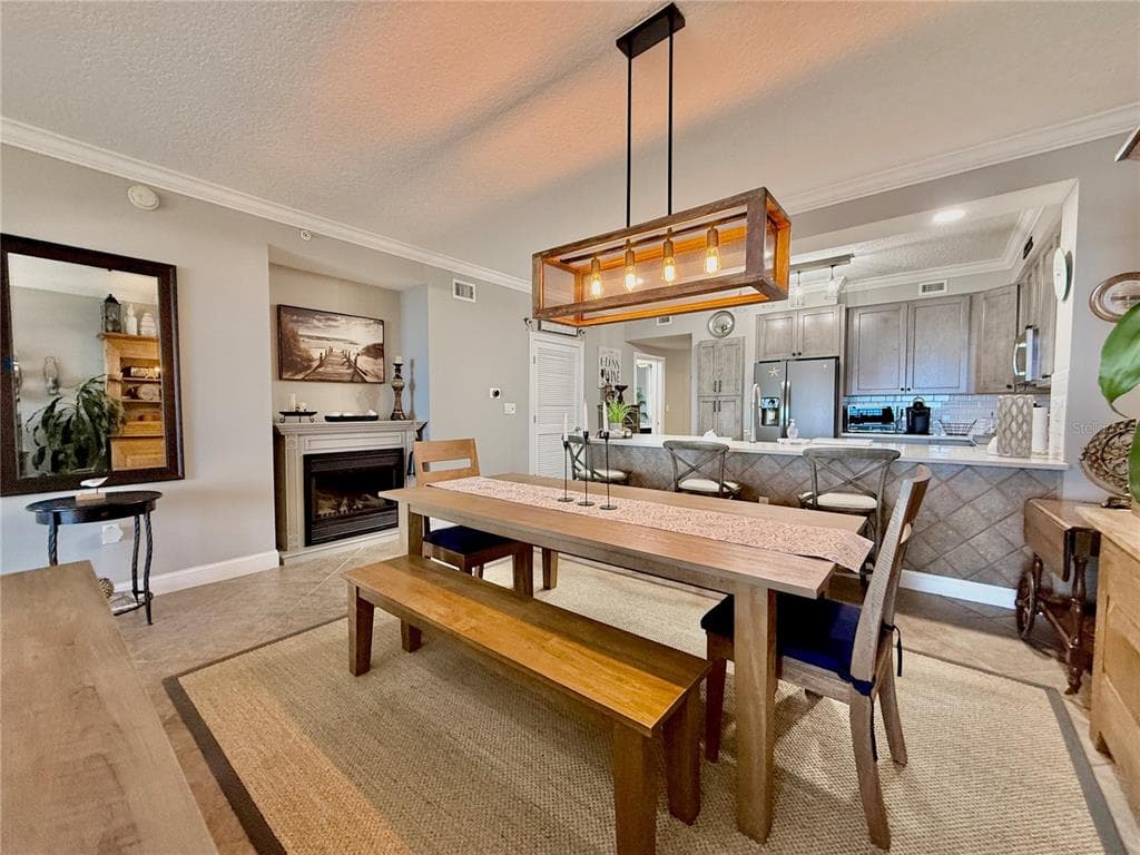 60 SURFVIEW DRIVE 421 photo 8