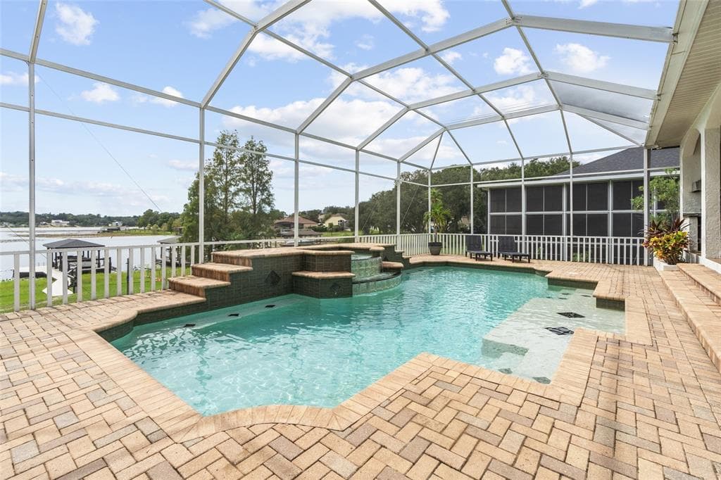 11210 CRESCENT BAY BOULEVARD photo 17