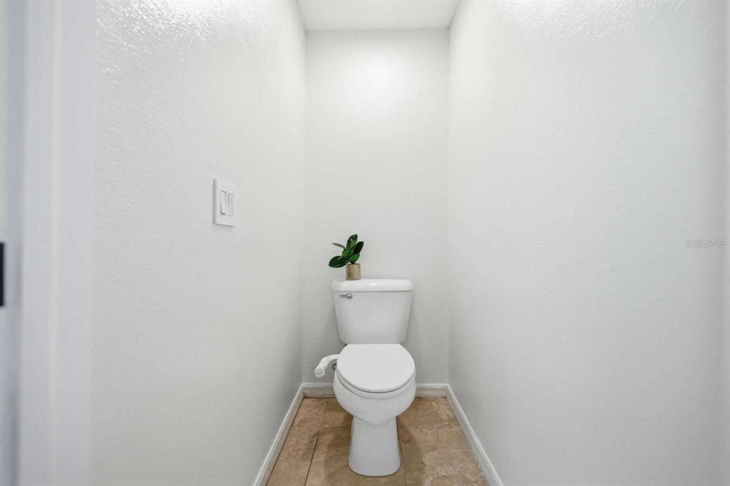 1837 BRILAND STREET photo 14