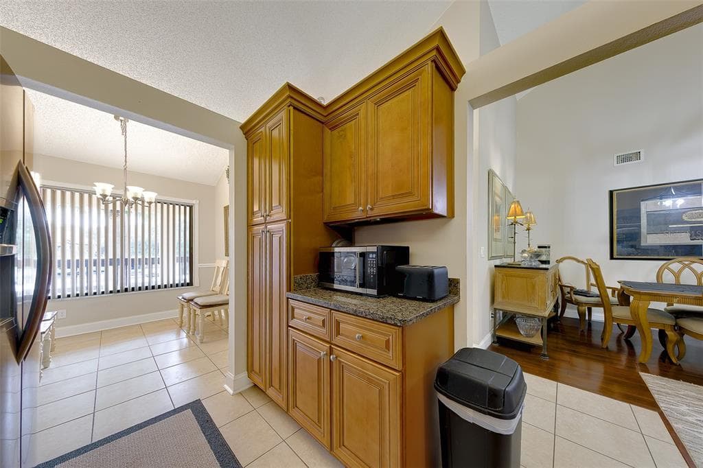 1801 E LAKE ROAD 20G photo 10