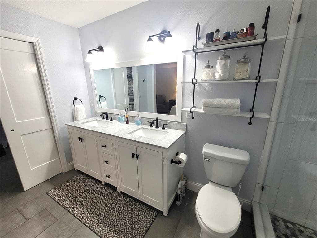 5717 SEABREEZE DRIVE photo 25