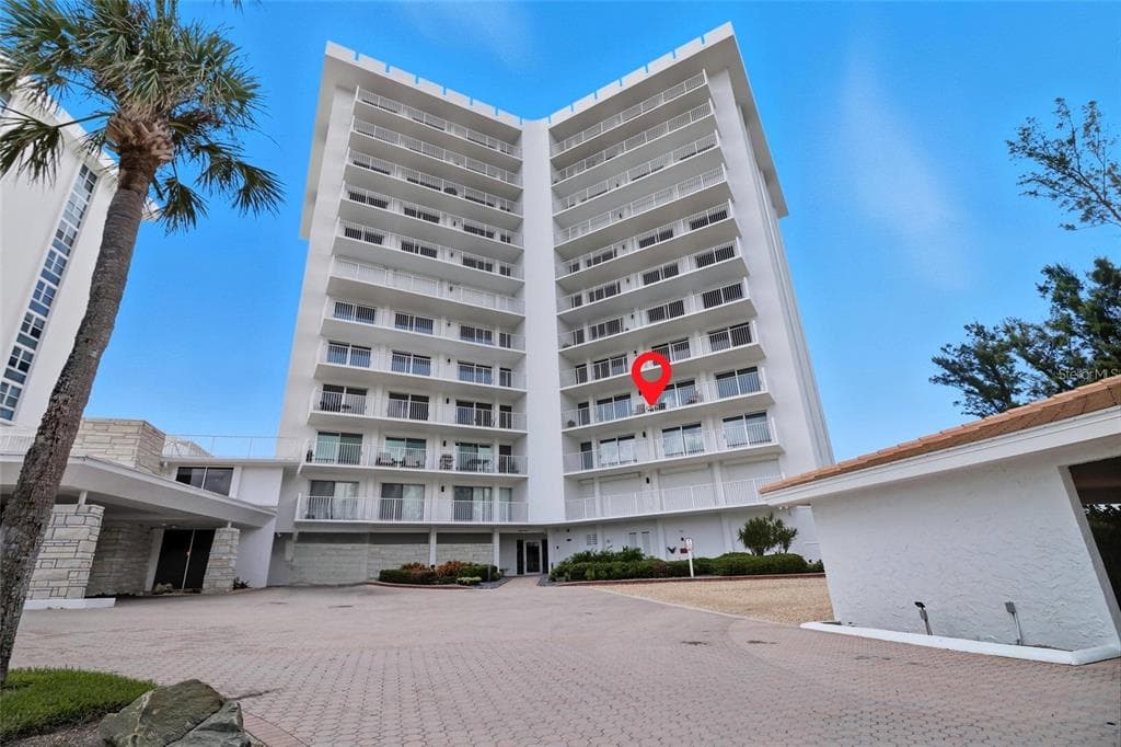 2301 GULF OF MEXICO DRIVE 45N photo 3