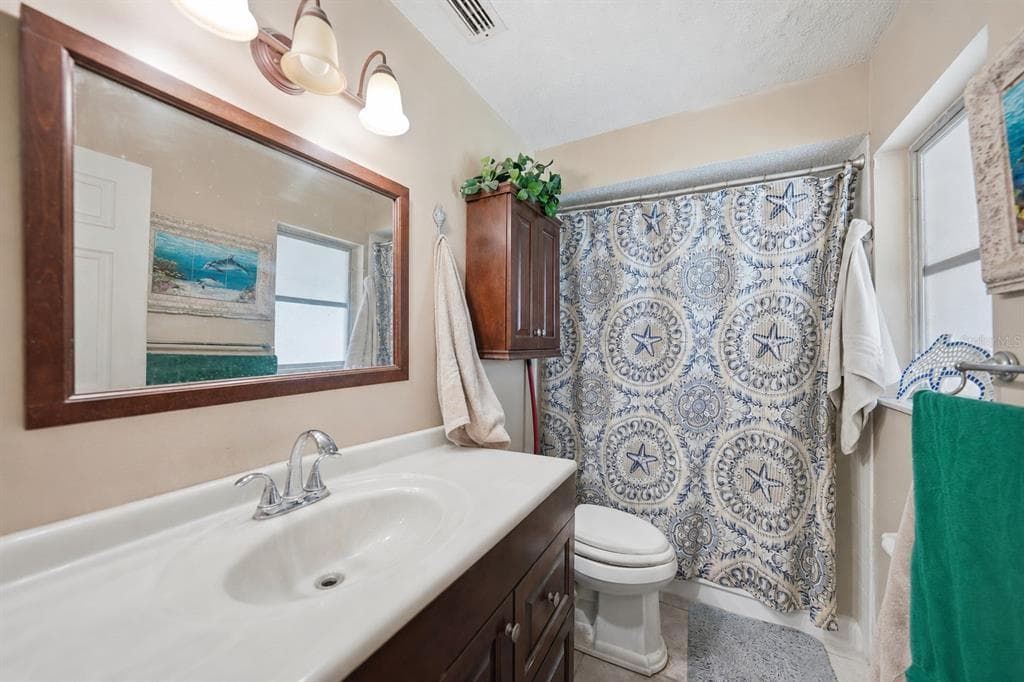 21078 EDGEWATER DRIVE photo 15