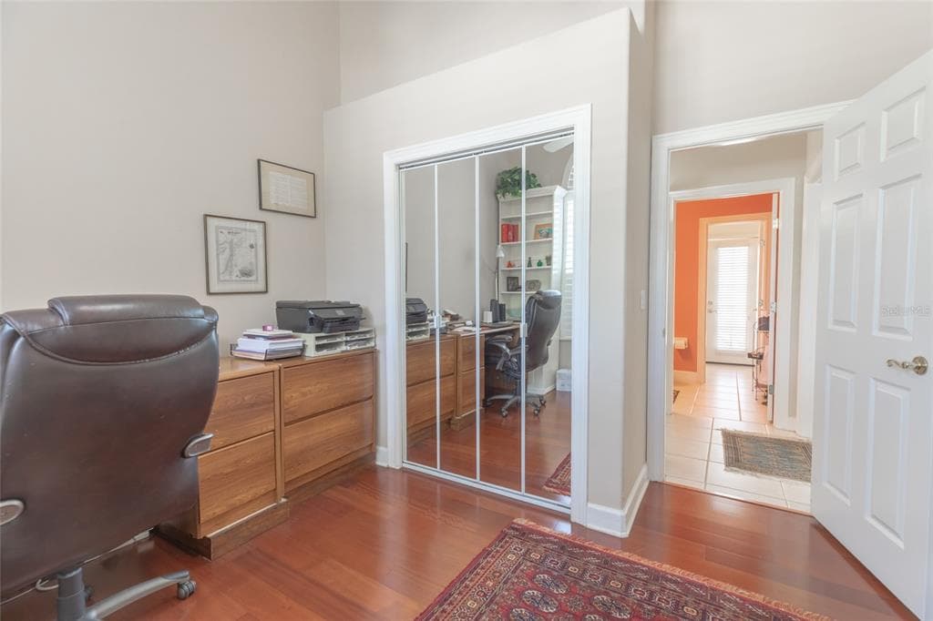 39 WELLSTREAM LANE photo 21