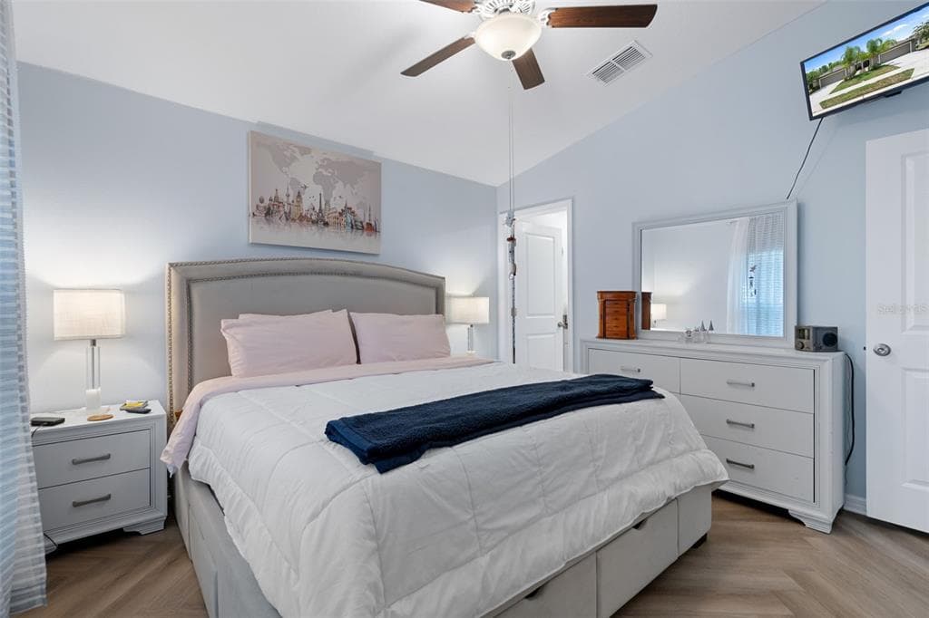 14055 WEDDINGTON TERRACE photo 20