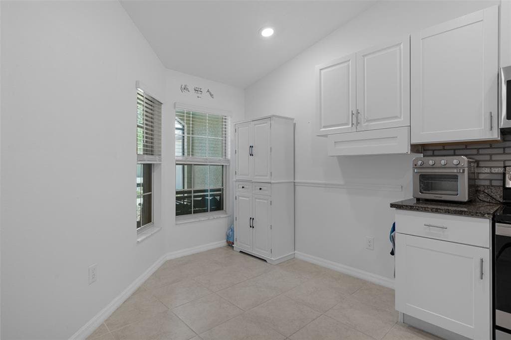 14055 WEDDINGTON TERRACE photo 18