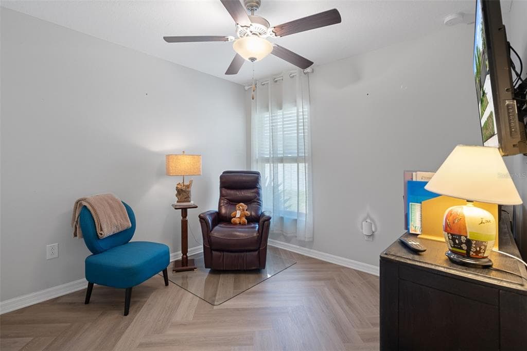 14055 WEDDINGTON TERRACE photo 25