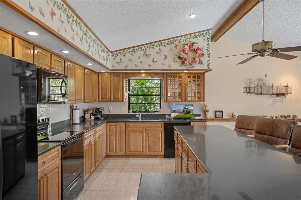 15602 CENTURY DRIVE photo 25