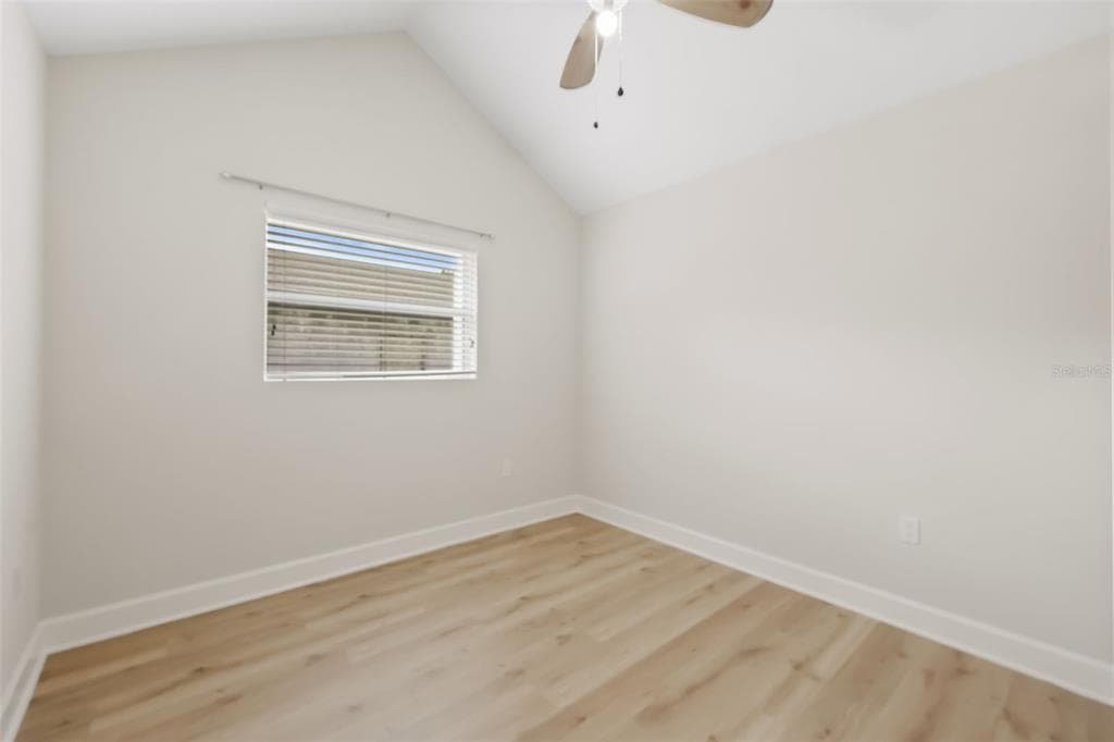 32749 LAKE EUSTIS DRIVE photo 25