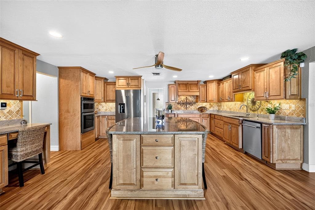 359 BAL HARBOR BOULEVARD photo 19