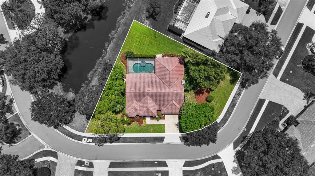 1318 VERMEER DRIVE photo 8