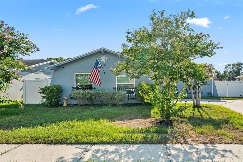 1468 SANDALWOOD DRIVE photo 3