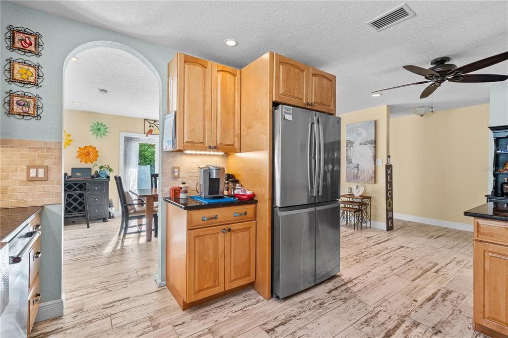 1468 SANDALWOOD DRIVE photo 9