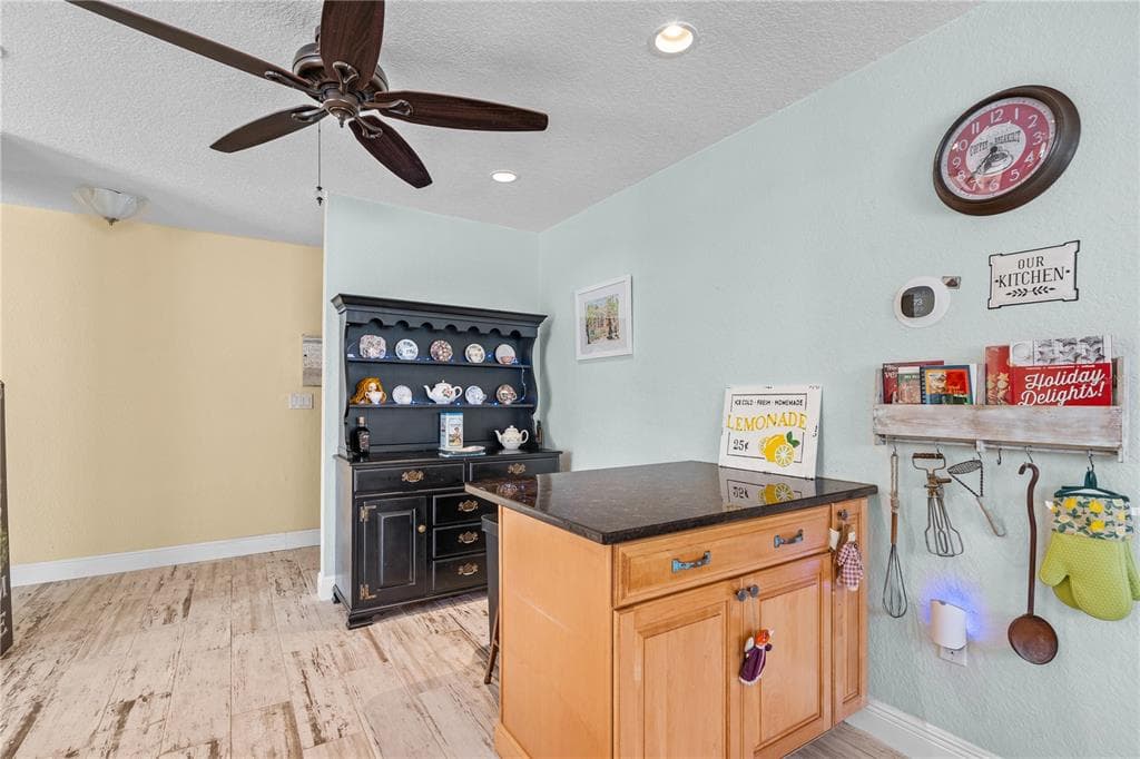 1468 SANDALWOOD DRIVE photo 10