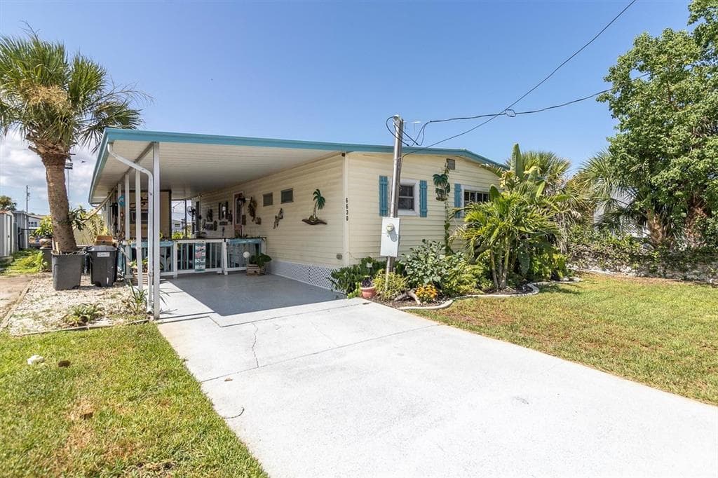 6630 TOWER DRIVE photo 7