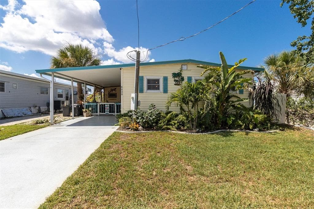 6630 TOWER DRIVE photo 5