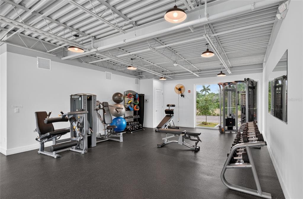 1709 N TAMIAMI TRAIL 505 photo 24