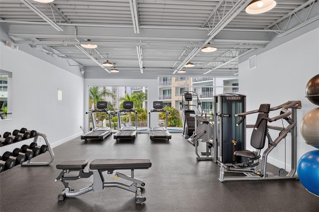 1709 N TAMIAMI TRAIL 505 photo 25