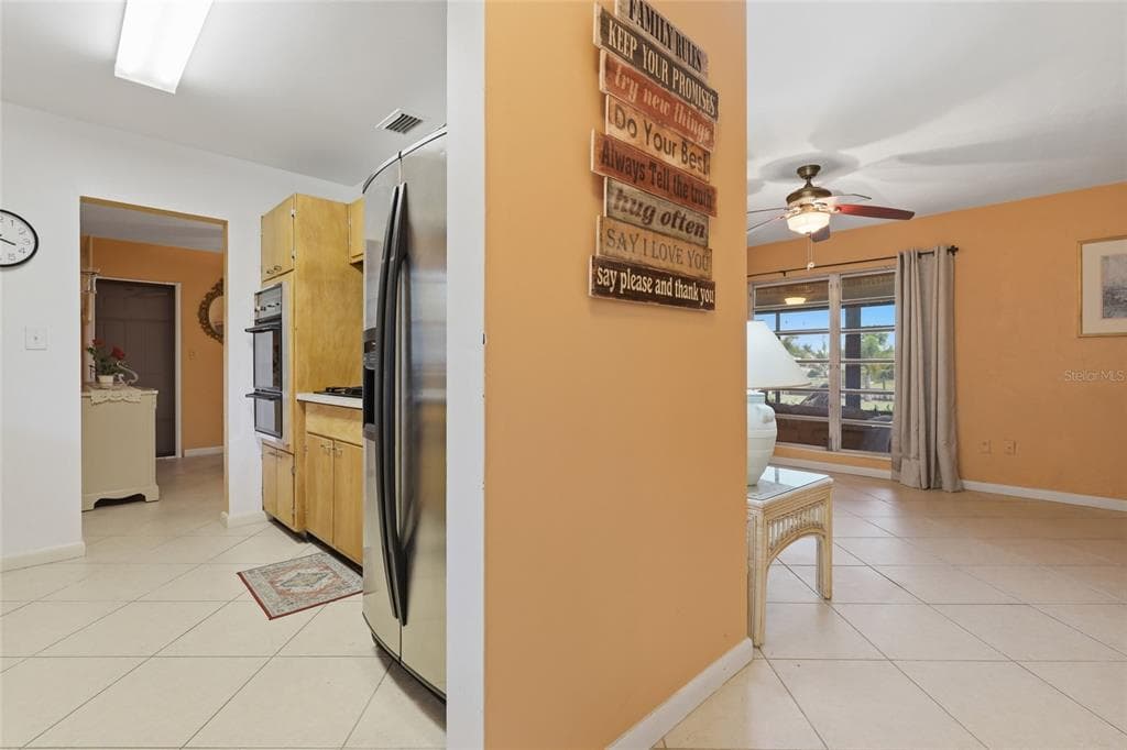 21444 HIGGS DRIVE photo 3