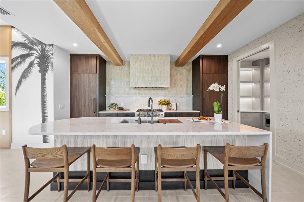 411 PALM AVENUE photo 12
