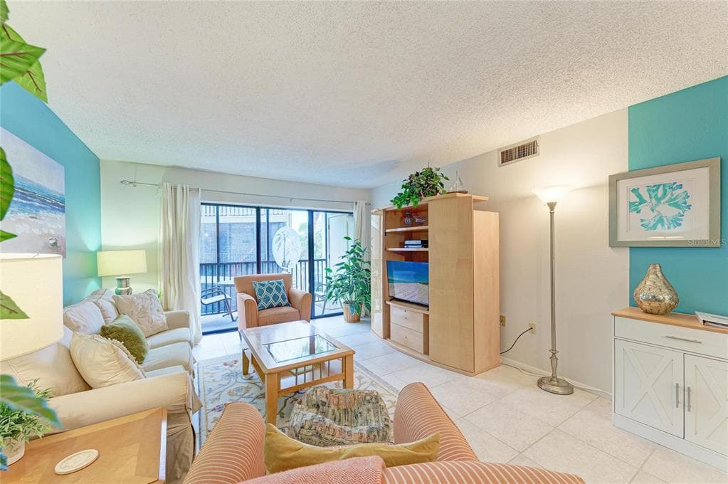 6157 MIDNIGHT PASS ROAD E12 photo 7