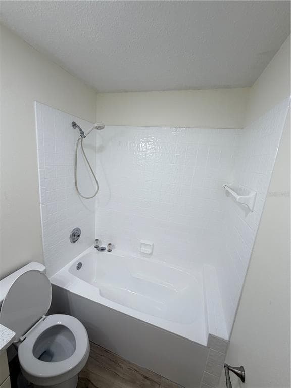 339 PEMBROKE LANE S 228 photo 12