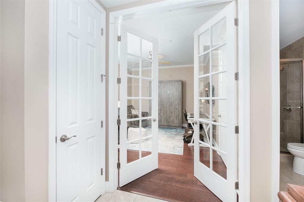10330 LONGSHORE ROAD 51 photo 24