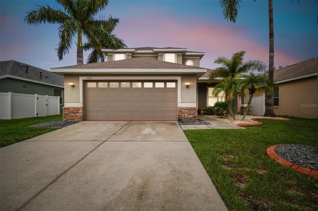 5222 CLOVER MIST DRIVE photo 1