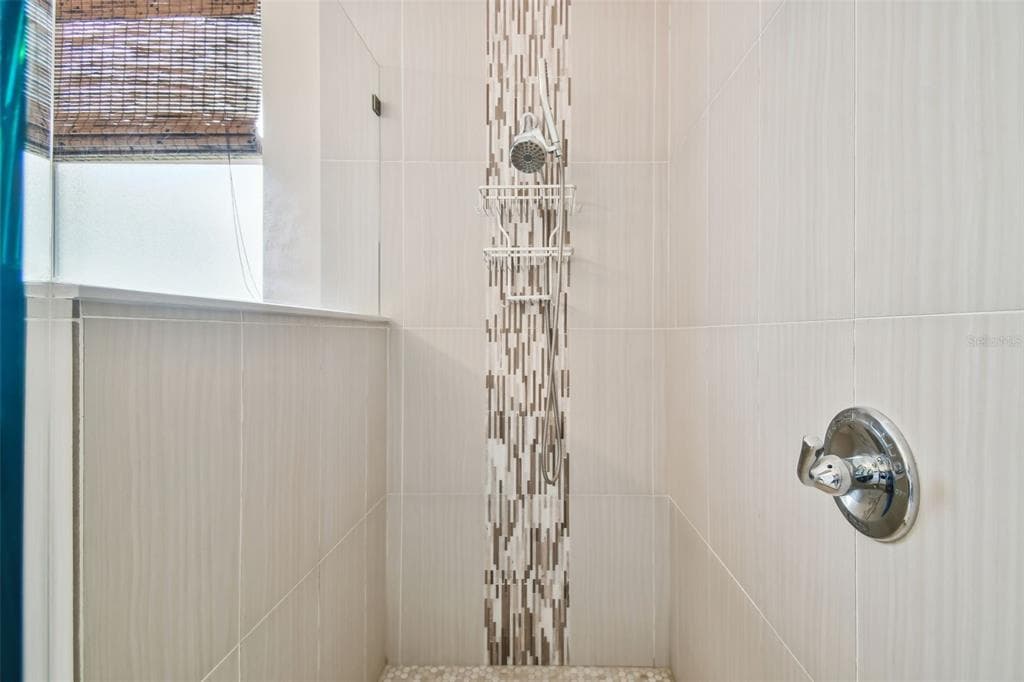 5222 CLOVER MIST DRIVE photo 14