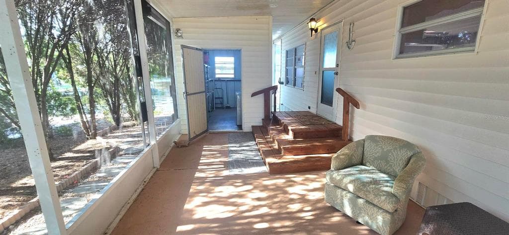 271 COLONIAL BOULEVARD 11 photo 14