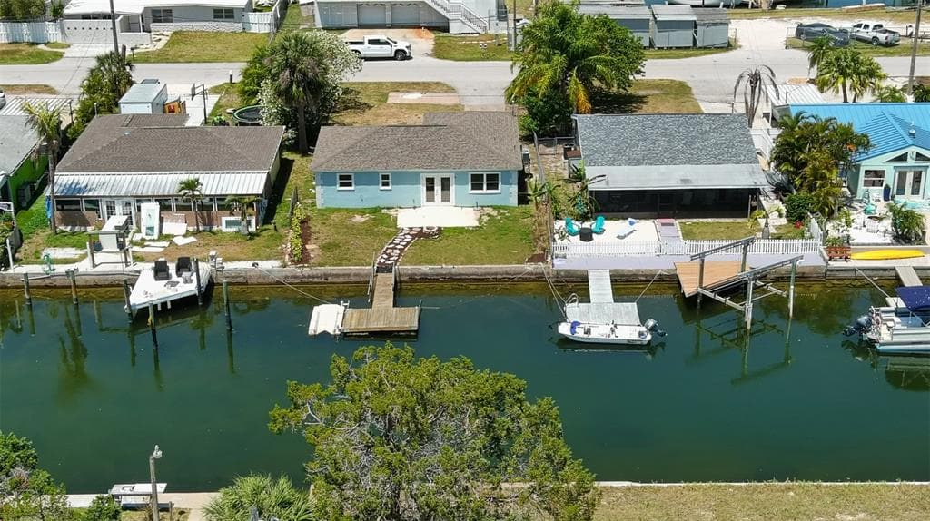 6432 BOATYARD DRIVE photo 2
