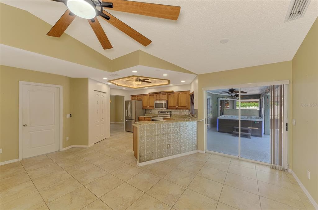 3706 SLAYTON AVENUE photo 23
