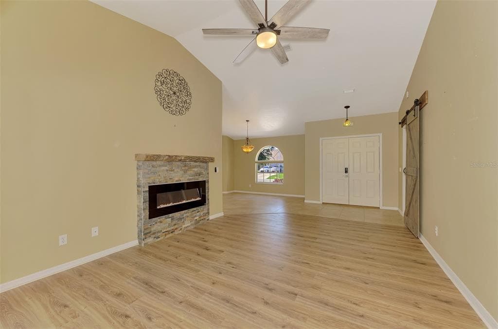 3706 SLAYTON AVENUE photo 15