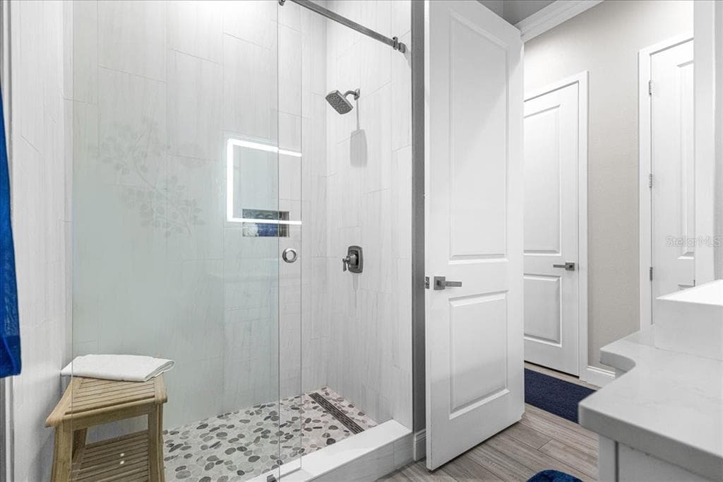 6812 DRIFTWOOD DRIVE photo 22