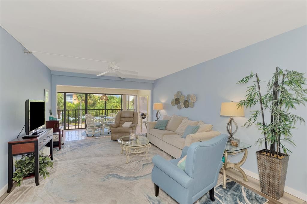 1551 BEACH ROAD 309 photo 16