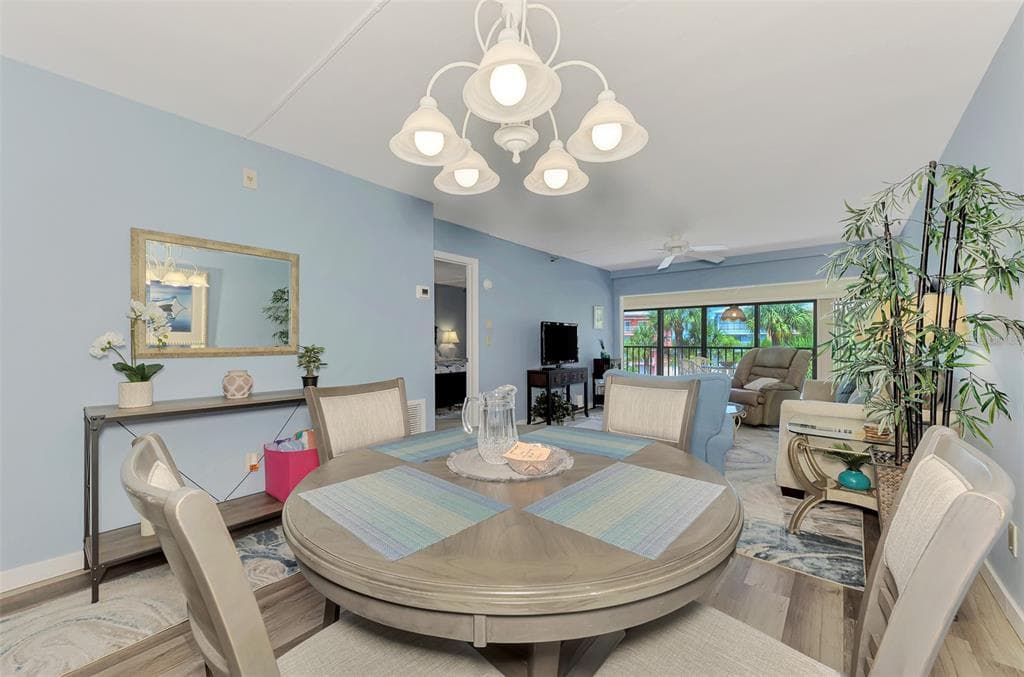 1551 BEACH ROAD 309 photo 15