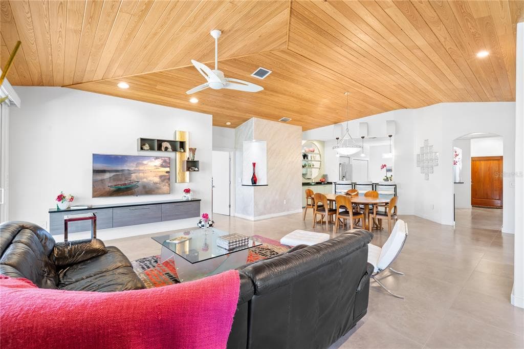 412 TREASURE BOAT WAY photo 14