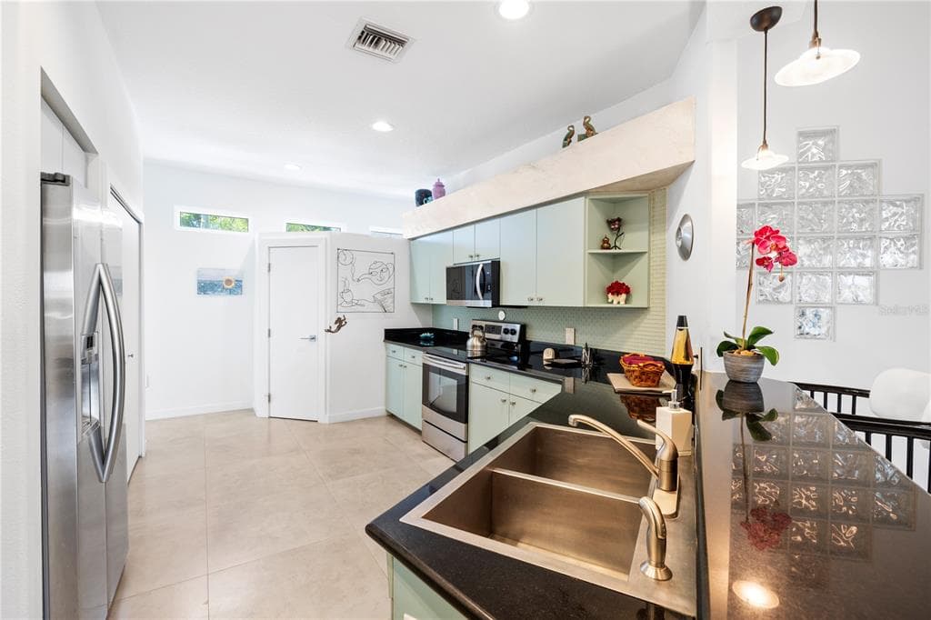 412 TREASURE BOAT WAY photo 18