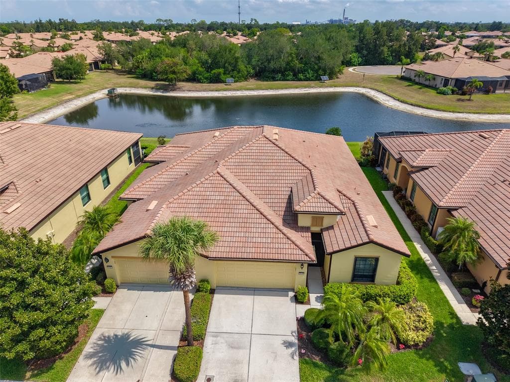 5618 SUNSET FALLS DRIVE photo 3