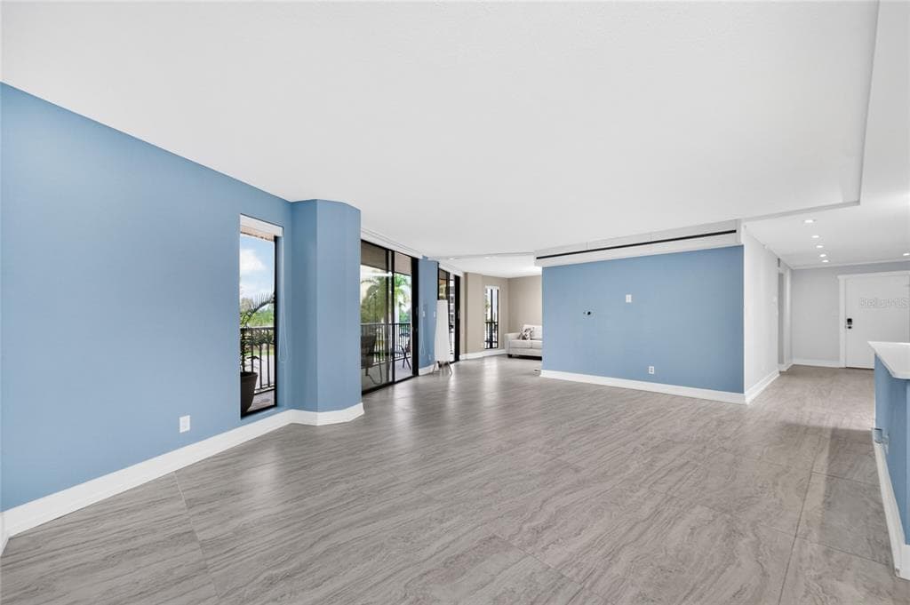 25188 MARION AVENUE D101 photo 15