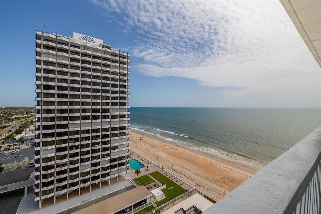 2800 N ATLANTIC AVENUE 1409 photo 20