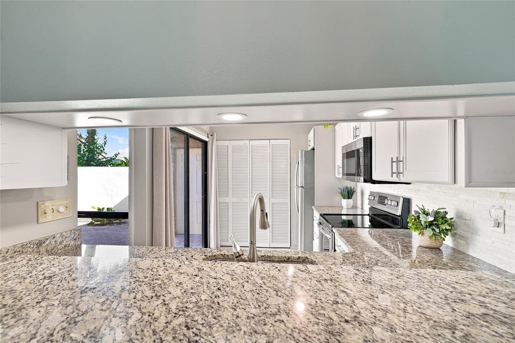 3446 BEEKMAN PLACE 50 photo 13