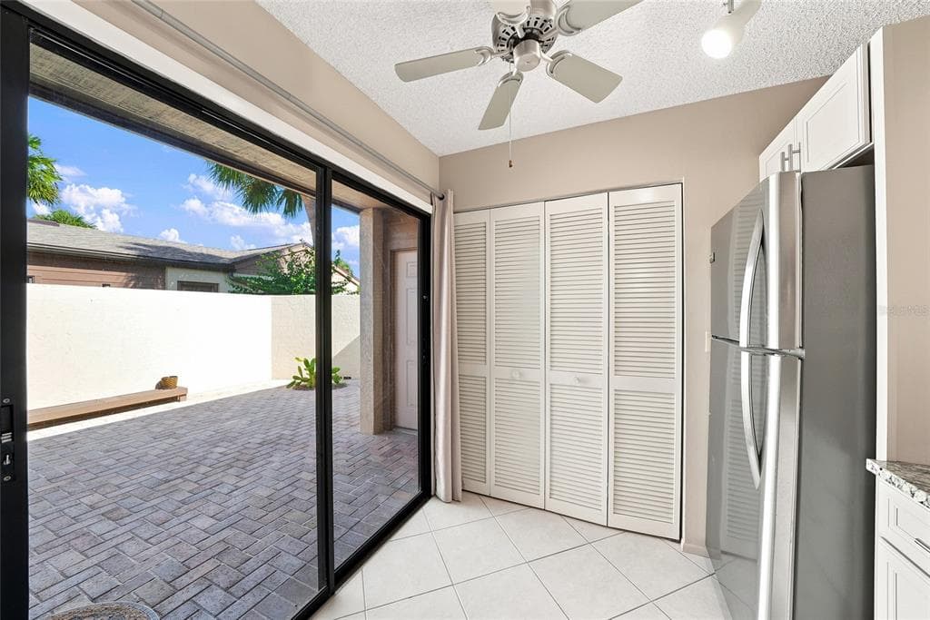 3446 BEEKMAN PLACE 50 photo 12