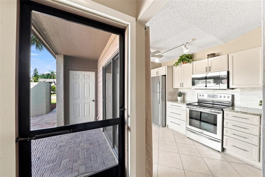 3446 BEEKMAN PLACE 50 photo 8