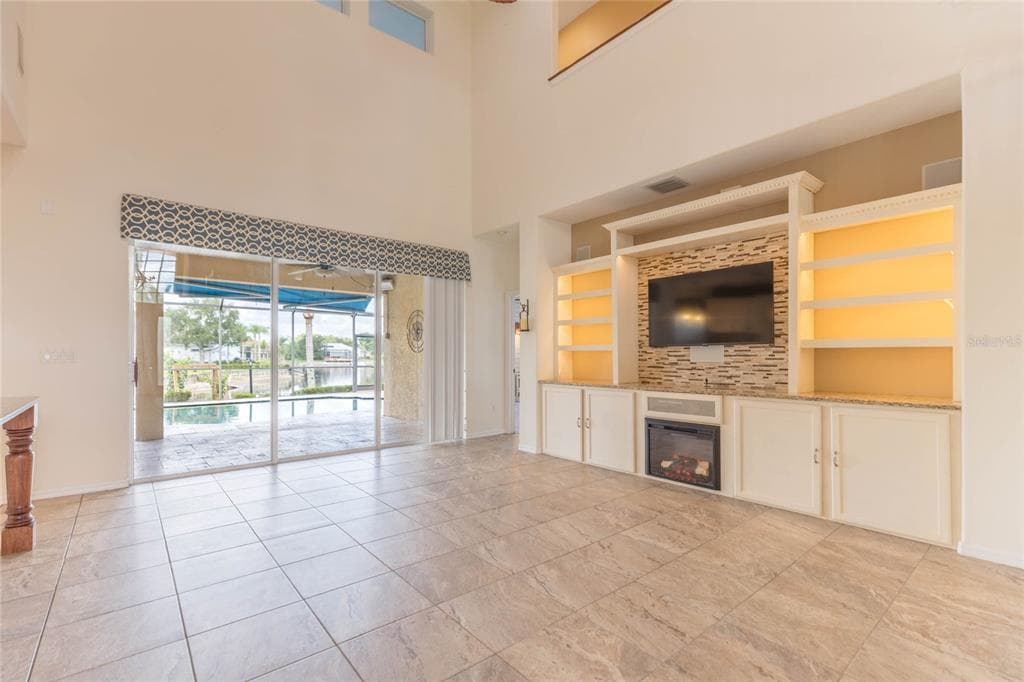 18018 JAVA ISLE DRIVE photo 15