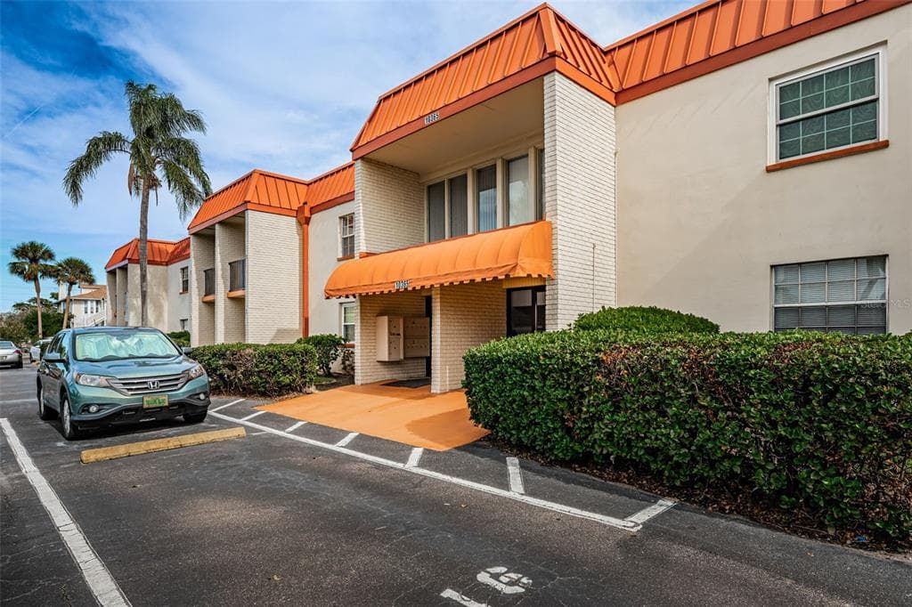 10365 PARADISE BOULEVARD #16 2